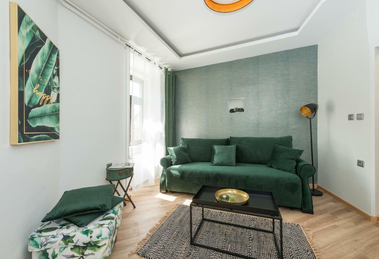 Royal Vega Apartment Ljubljana Exteriör bild